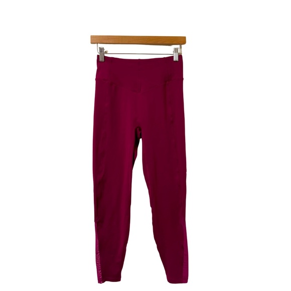 Le Ore Ruby Cranberry Red Andria Mesh Full-Length High Rise Leggings Size Small - Picture 1 of 10